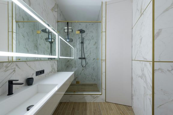 Modern Bathroom